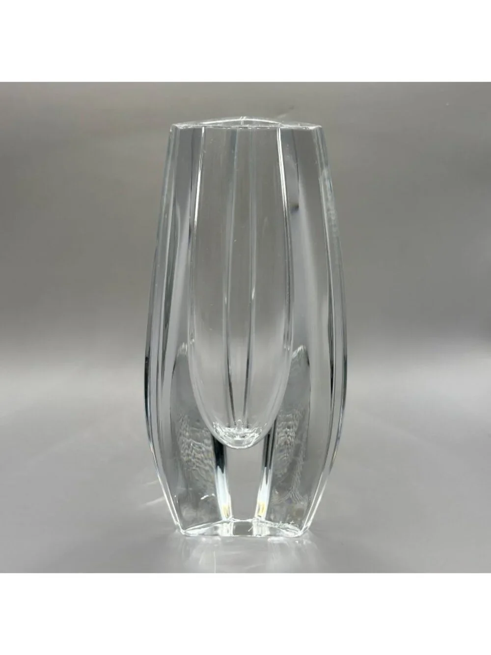 Baccarat Signed Bouton D'Or Gold Button Triangular Art Glass Crystal Vase 6